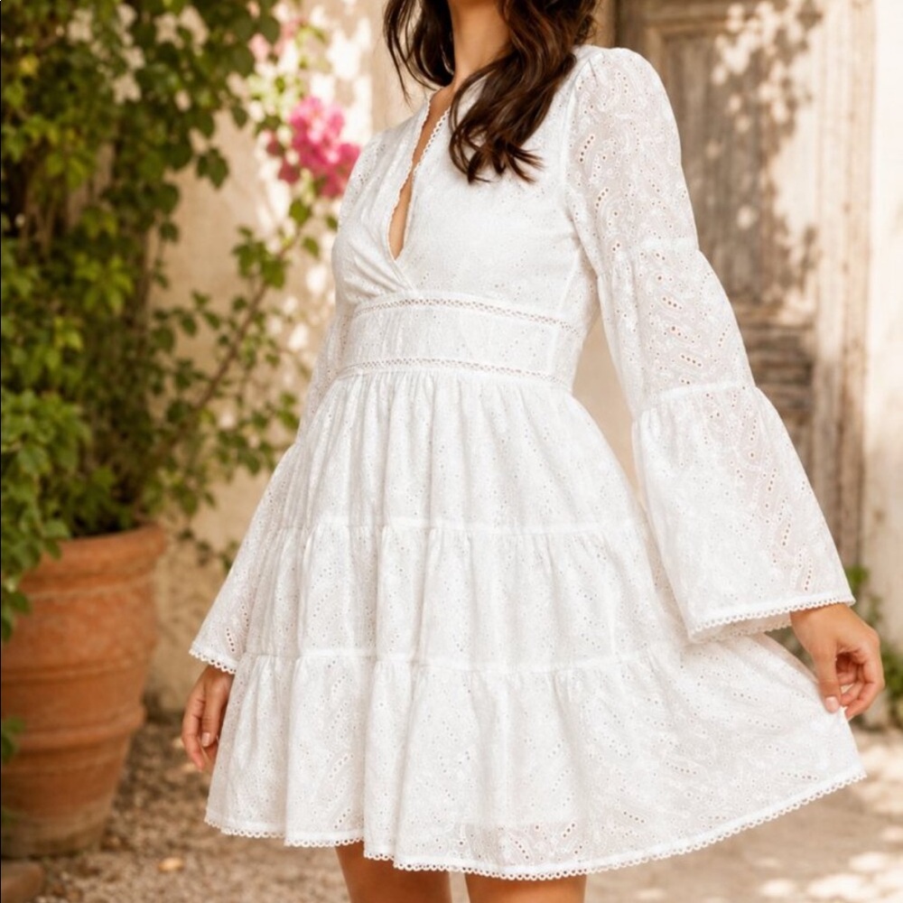 Cotton Eyelets Mini Dress. Length 30”
Armpit to armpit 16”